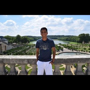 Meet your Posher, Daniel